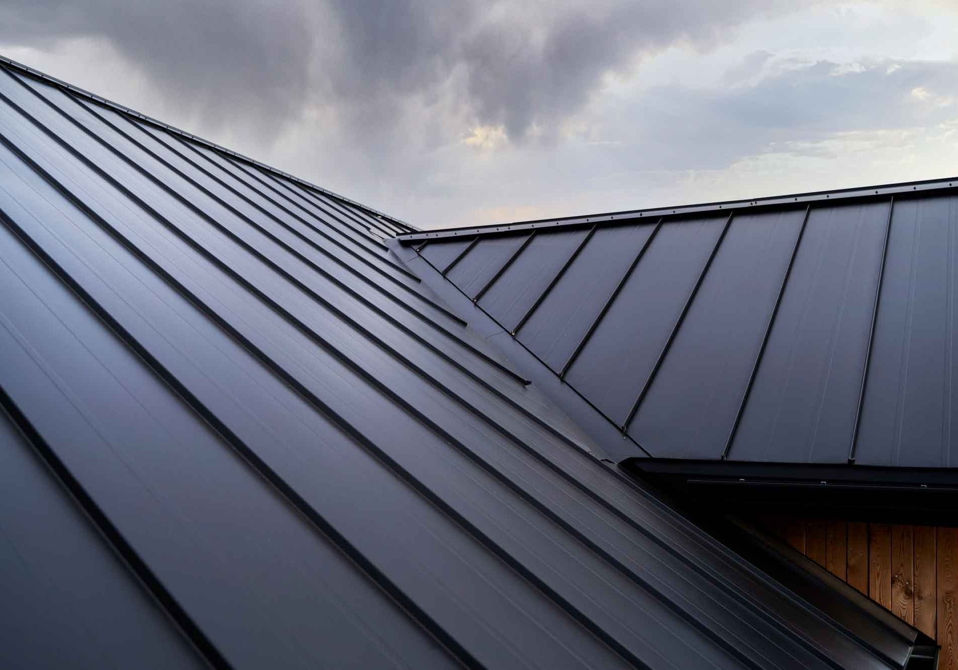 Imgi 42 Web Roof2 Slider
